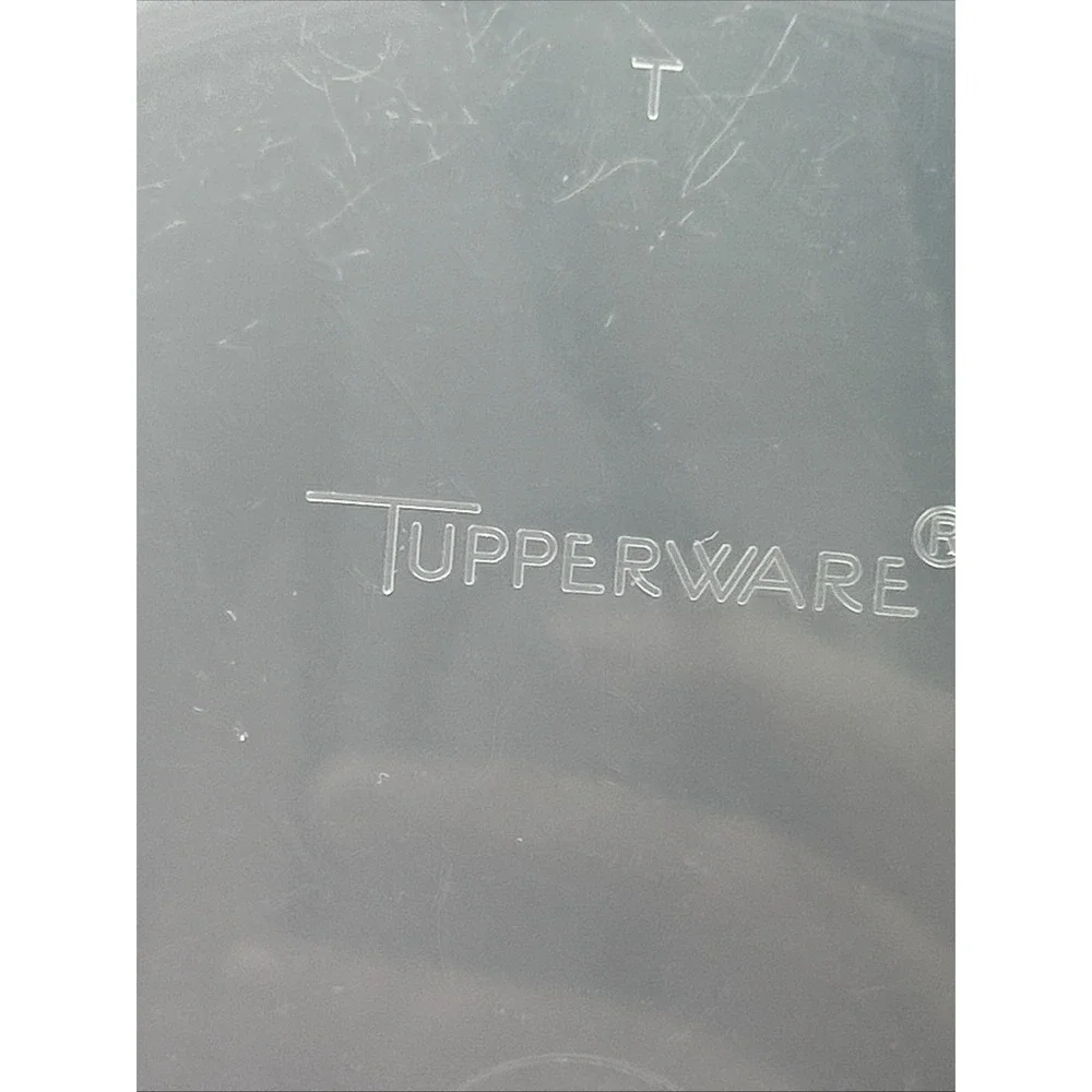 2 VTG TUPPERWARE (1) Round Dome Sheer Replacement Lid #1865-1 And 1 Pink 1832-5